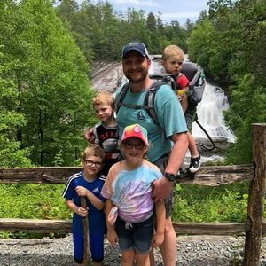 Meet your Posher, Eric